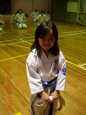 picture - New Junior Blue Belt.jpg